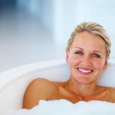 Should You Replace or Refinish Your Bathtub? Thumbnail
