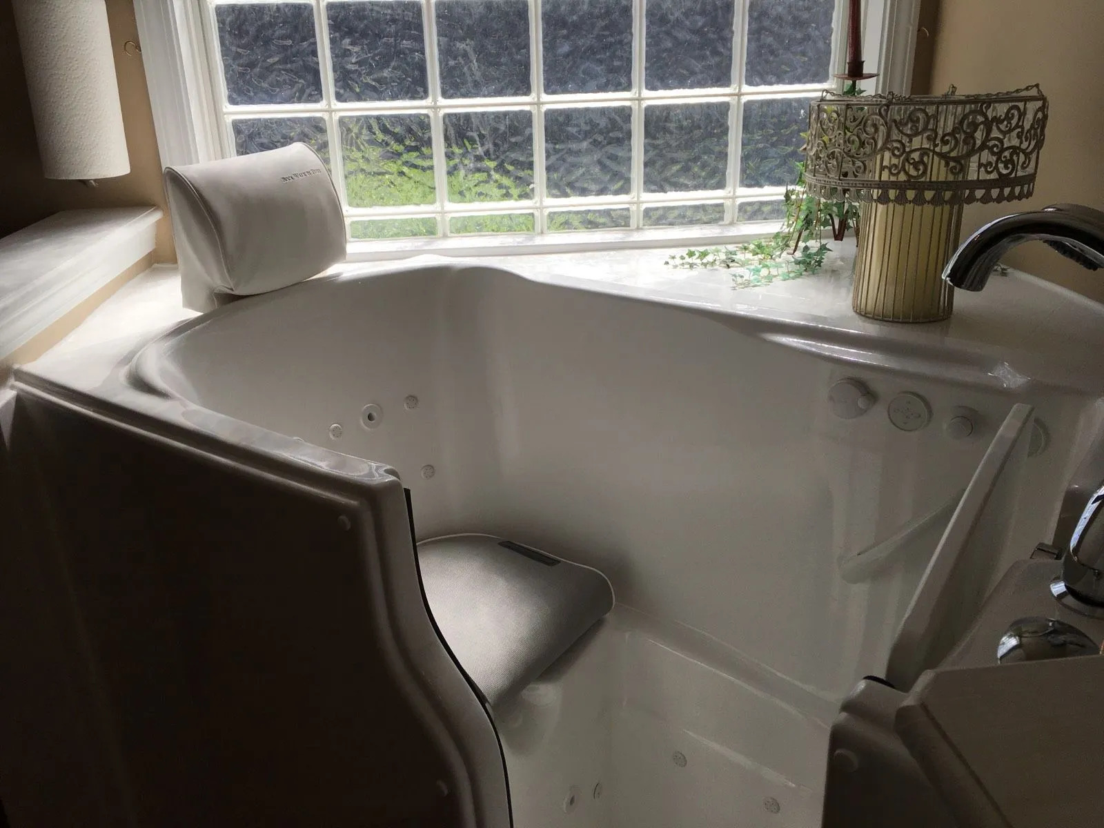 Accessible walk-in tub